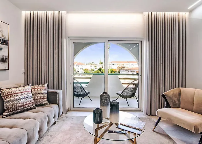 Prestige - Sunny Way By Interhome Albufeira