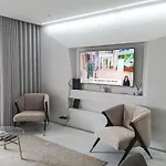 Prestige - Sunny Way By Interhome Lägenhet